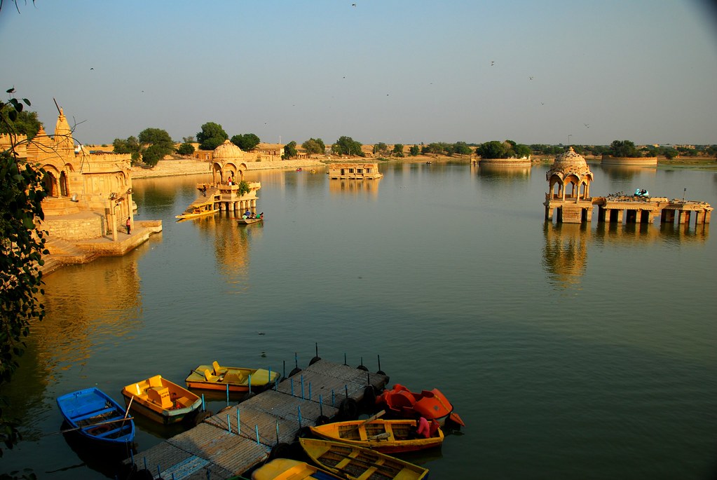 Gadisar_lake_Jaisalmer