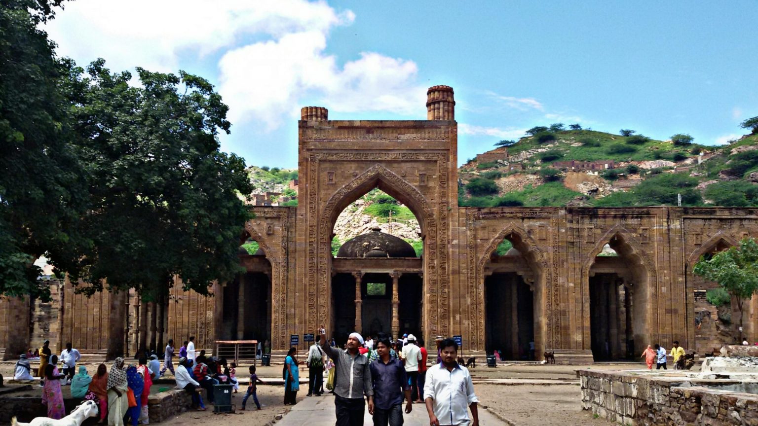 Adhai-Din-ka-Jhonpra_Ajmer_rajasthan